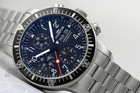 フォルティス　638.10.11M　B-42　コスモノートクロノグラフ