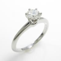 ティファニー クラシックソリティア リング 0．47ct