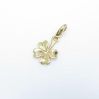 シャネル クローバー チャーム