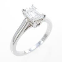 ティファニー エメラルドカット リング 0．80ct・H・VVS1・エメラルドカット