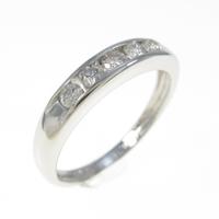 PT ダイヤモンドリング