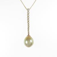 750YG／750PG／K18YG シロチョウパールネックレス