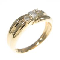 K18YG スリーストーン ダイヤモンドリング