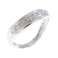 K18WG ダイヤモンドリング