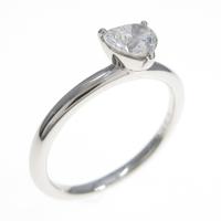 プラチナ ダイヤモンドリング 0．426ct・G・SI2・ハートシェイプ