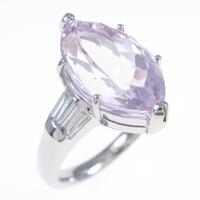 PT クンツァイトリング