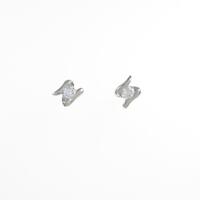 PT ダイヤモンドピアス