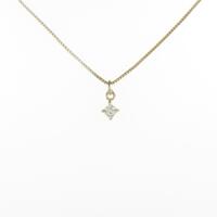 アガット ダイヤモンドネックレス