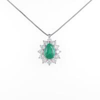 PT エメラルドネックレス