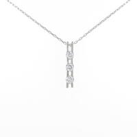 PT スリーストーン ダイヤモンドネックレス