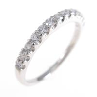 PT ハーフエタニティ ダイヤモンドリング