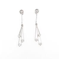 K14WG スリーストーン ダイヤモンドイヤリング