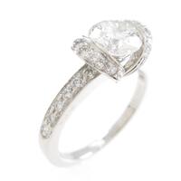 ティファニー リボン リング 0．92ct・H・VVS1・EXT