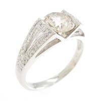 PT ダイヤモンドリング