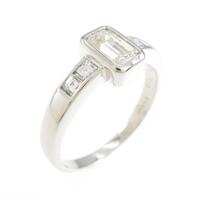 PT ダイヤモンドリング