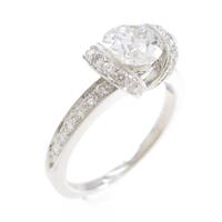 ティファニー リボン リング 0．80ct・F・VVS1