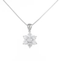 PT フラワー ダイヤモンドネックレス