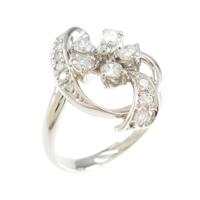 PT フラワー ダイヤモンドリング