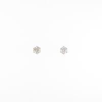 【新品】PT ソリティア ダイヤモンドピアス