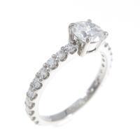 PT1000 ダイヤモンドリング 0．659ct・F・SI1・VG