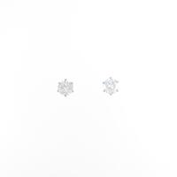 PT ソリティア ダイヤモンドピアス