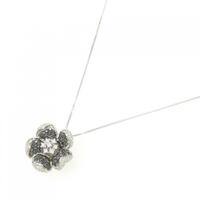 K18WG フラワー ダイヤモンド ネックレス 1.70CT