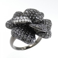 750BG フラワー ダイヤモンド リング 2.75CT