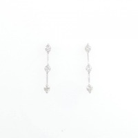K18WG スリーストーン ダイヤモンド ピアス 0.30CT