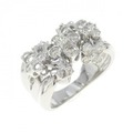 K18WG フラワー ダイヤモンド リング 0.90CT