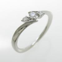 4゜C ダイヤモンドリング