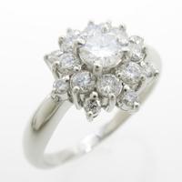 PT フラワー ダイヤモンドリング