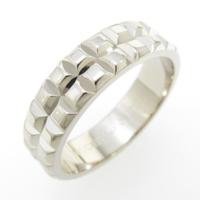 ブシュロン ポワント ド ディアマン リング