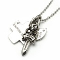 CHROME HEARTS(クロムハーツ)　3トリンケットペンダント【チェーン付】　ネックレス
