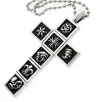 CHROME HEARTS(クロムハーツ)　フレームドチャームクロスペンダント【チェーン付】　ネックレス