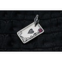 Fuck Around Lewisite(ファックアラウンドルイサイト)　インディビジュアルカードMハートペンダント　FA-P-0079