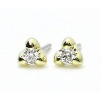 K18＆チタン　ダイヤモンド　トライアングル　ピアス