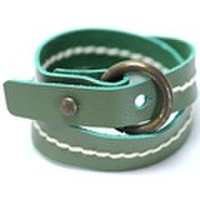 N0135 ： レザーブレスレット 『 putar-ring 』　グリーン（女性用）