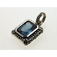 ROYAL ORDER(ロイヤルオーダー)　スクエアストーンペンダント　ペールブルー　SP78-PB
