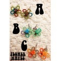 SALE＊定価1180円50%OFF!!!カラフルぐるぐる＊お花ピアス【全３色】