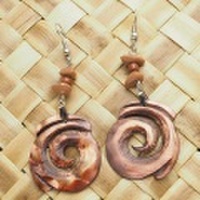 ハワイアンアクセサリー シェルピアスとイヤリング コルデザインブラウン