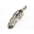 フェザー・シルバーペンダント/p135