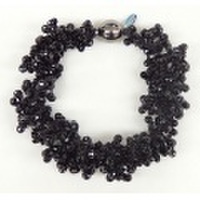 ブラックカラー ボリューム ブレスレット