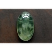 プレナイト【18】天然石ルース・カボション（23×13.5mm）