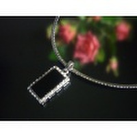 ワイヤーチェーンネックレス（長方形）