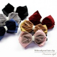 【送料無料】3連パール付きリボンバナナクリップ　大人可愛いバナナクリップ　ヘアクリップ　上品バナナクリップ　パール付きバナナクリップ　リボンバナナクリップ　バナナクリップ　上品バナナクリップ　リボンバナナクリップ　パールバナナクリップ　ヘアクリップ