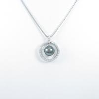 K18WG クロチョウパールネックレス