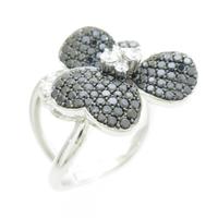 K18WG／K18BG フラワー ダイヤモンドリング