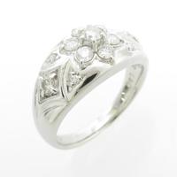 PT フラワー ダイヤモンドリング