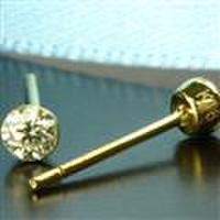 【送料無料】K18イエローゴールドダイヤモンドピアス0.26ct
