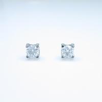 カルティエ C ドゥ カルティエ ピアス 0．51ct・0．50ct・E・VVS2・3EXT?EXT